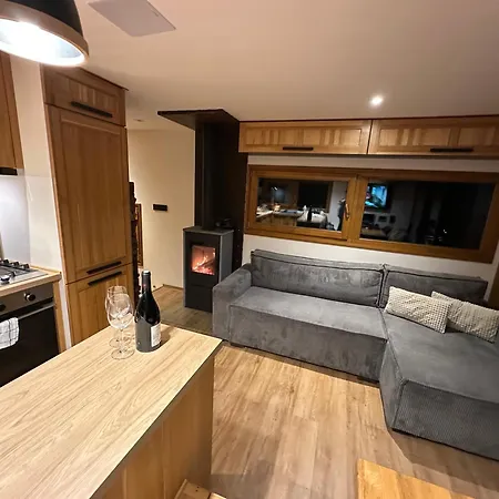 Botel Luxury Houseboat, Castle Orlik