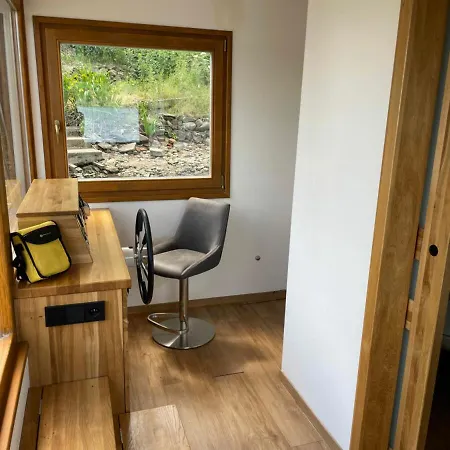 Luxury Houseboat, Castle Orlik