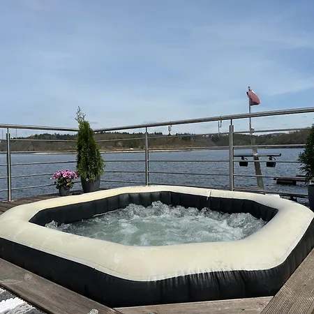 Luxury Houseboat, Castle Tekne Orlík