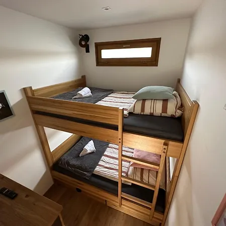 Luxury Houseboat, Castle * Orlík