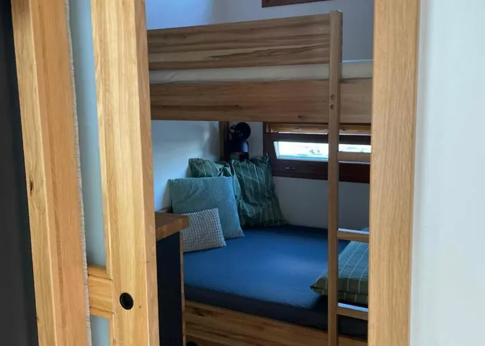 Hotel en barco Luxury Houseboat, Castle Orlík